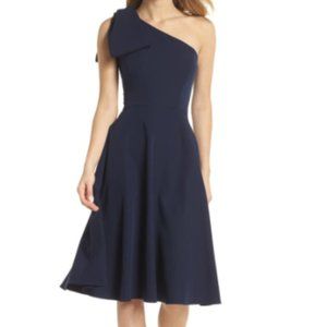 Gal Meets Glam Yvonne Dream Crepe One-Shoulder